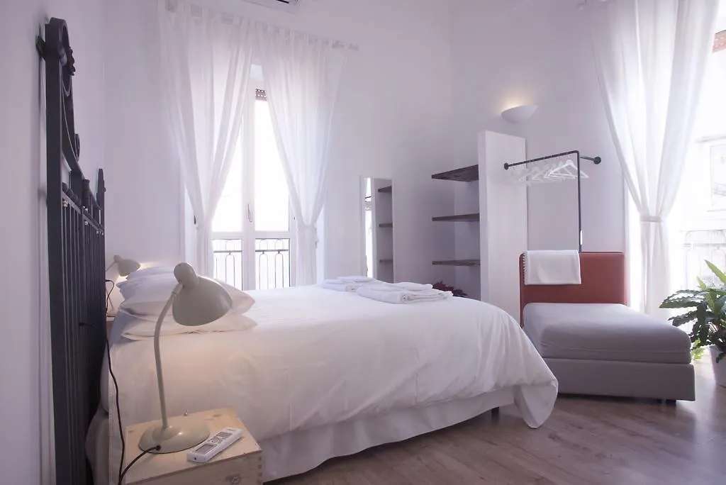 Neapolitan Rooms Italy